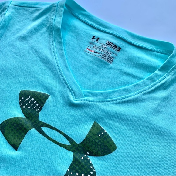 Under Armour | Loose Fit V-Neck Short Sleeve | YOUTH MEDIUM - Picture 8 of 11